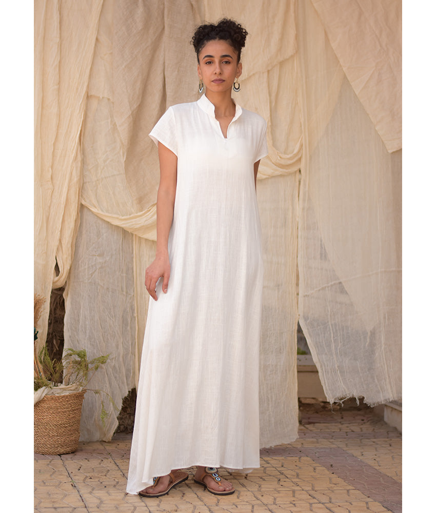 White Linen Japanese Dress made in Egypt & available in Jozee boutique