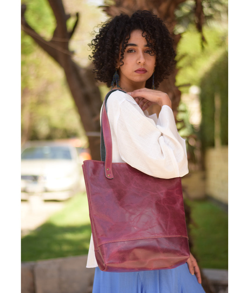 Light Burgundy Genuine Leather hand bag handmade in Egypt and available at Jozee Boutique.