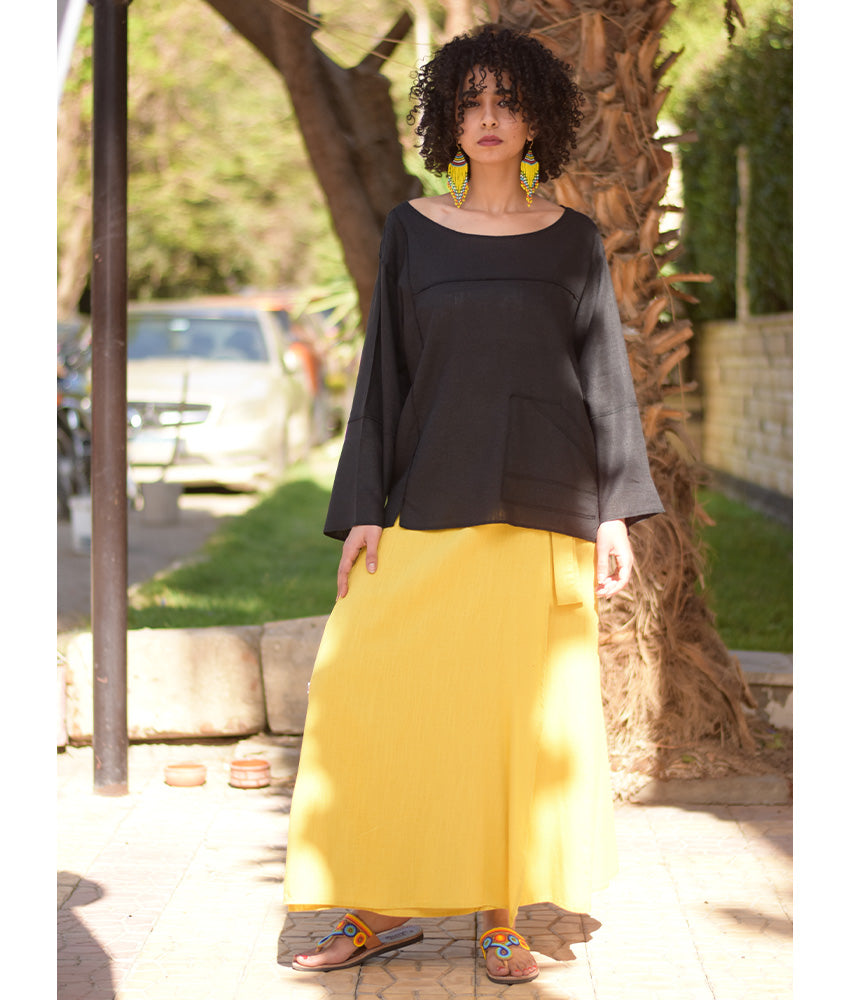 Black Linen Boxy Top handmade in Egypt & available at Jozee Boutique.