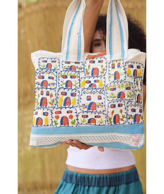 Off White Embroidered Tote Bag – Fatoum