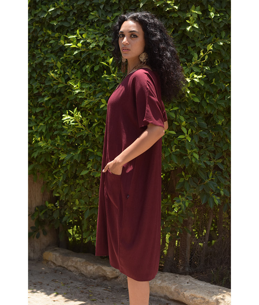 Burgundy Relaxed-Fit Linen Midi Dress with Pockets handmade in Egypt & available at Jozee Boutique.