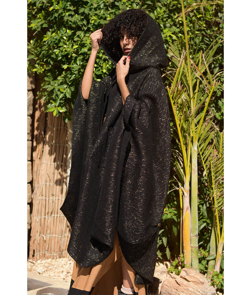 Black & Gold Handwoven Heavy Cotton Midi Cape handmade in Egypt & available at Jozee Boutique.handmade in Egypt & available at Jozee Boutique.
