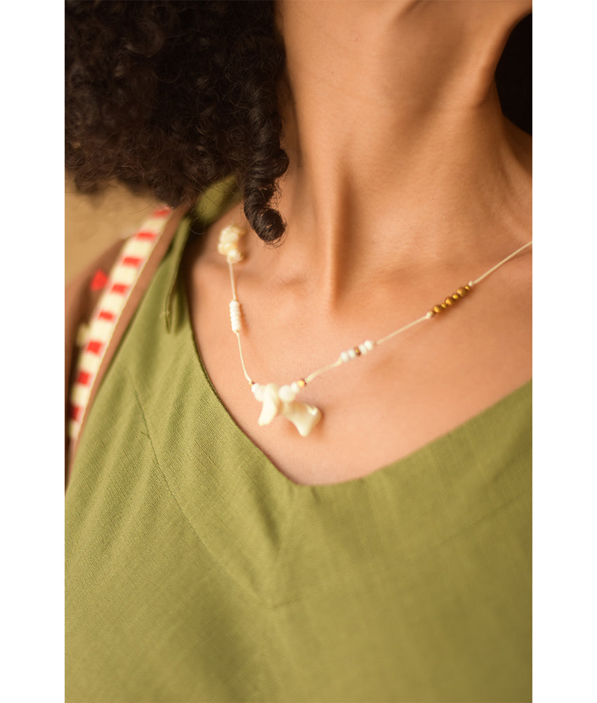 Ivory white & gold Beaded Necklace handmade in Egypt & available at Jozee Boutique.