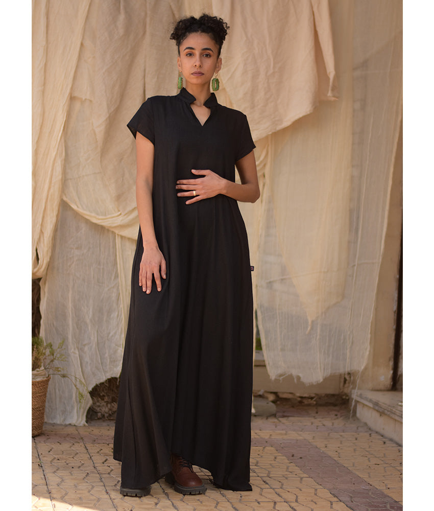 Black Linen Japanese Dress made in Egypt & available in Jozee boutique