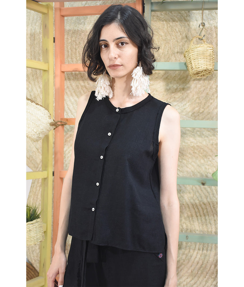 Black Linen Pants made in Egypt & available in Jozee boutique